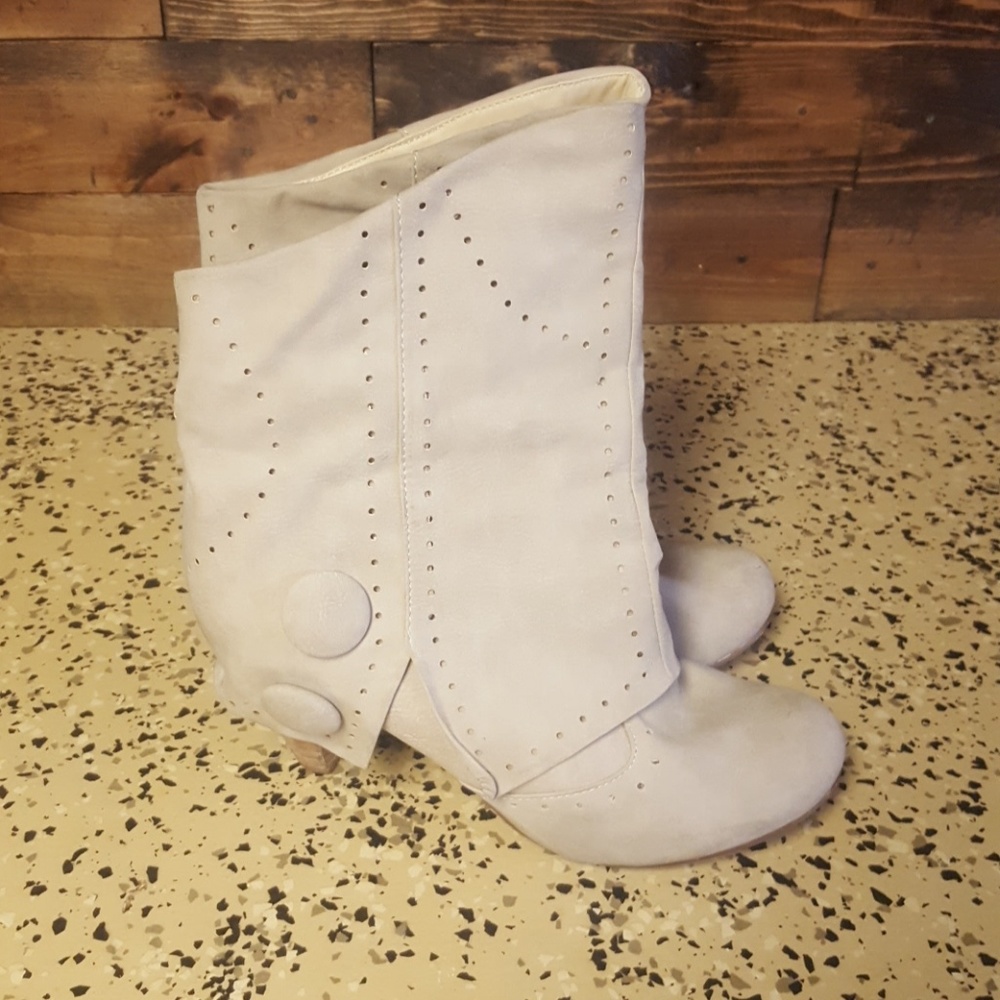 Not Rated boots